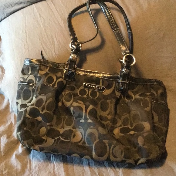 Coach Tote - Picture 2 of 3
